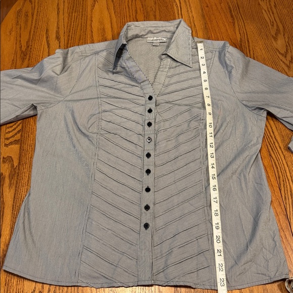 Dressbarn  3/4 Sleeve Small Striped Shirt - Picture 9 of 9